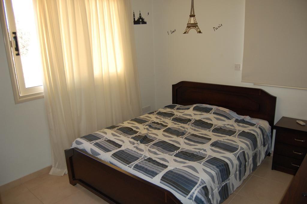 Apartment Ploutarchos